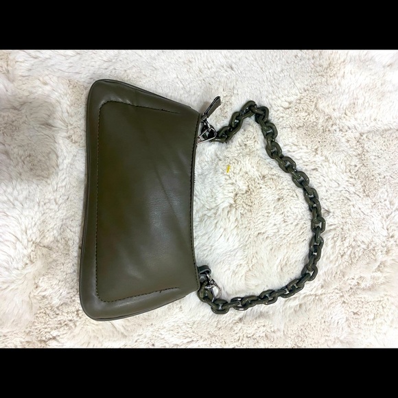 This bag is from Zara nice  olive green ! - Picture 2 of 2